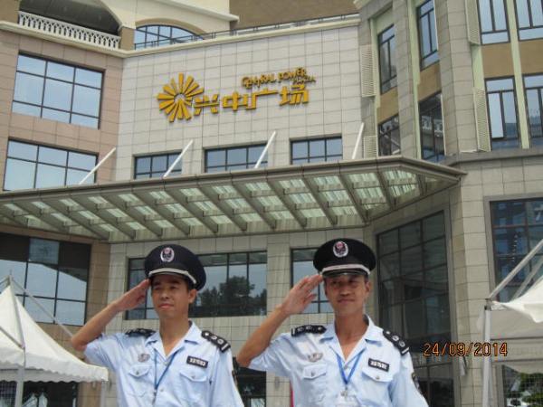 廣場(chǎng)保安